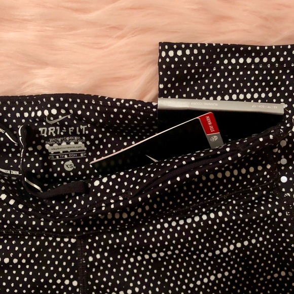 Nike Printed Dri-FIT Epic Run Tights Dots Design - Picture 3 of 8